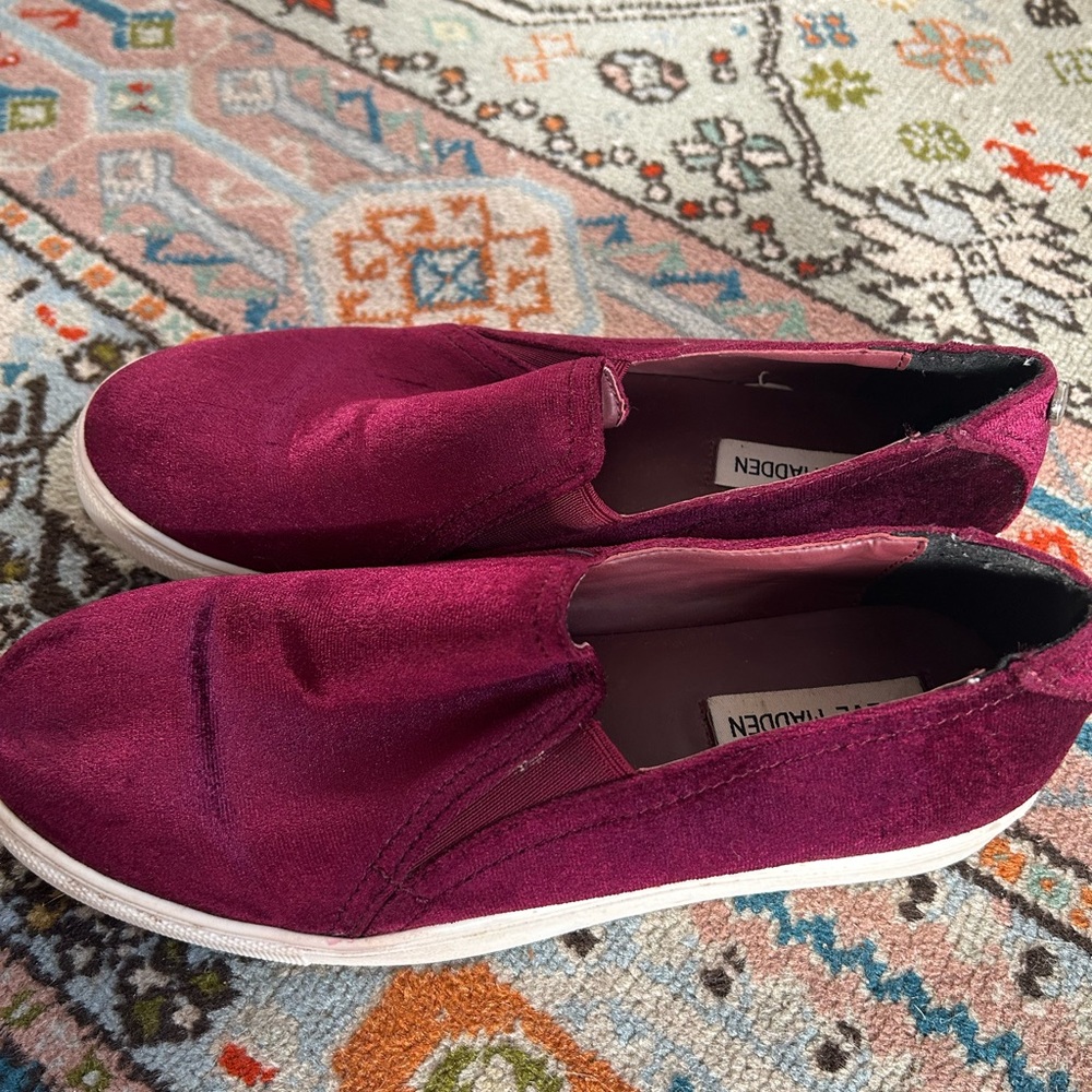 Steve Madden Velvet Shoes